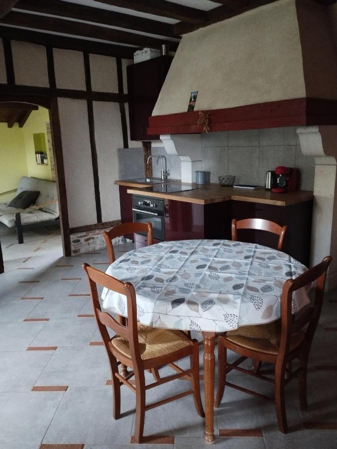 Appartement, Vue Sur Les Pyrenees Pouillon المظهر الخارجي الصورة